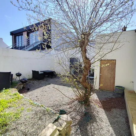 Grand Espace Et Confort A Proximite Des Facultes